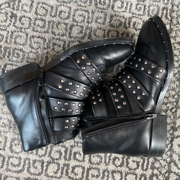 Studded Moto Boots - Picture 4 of 4